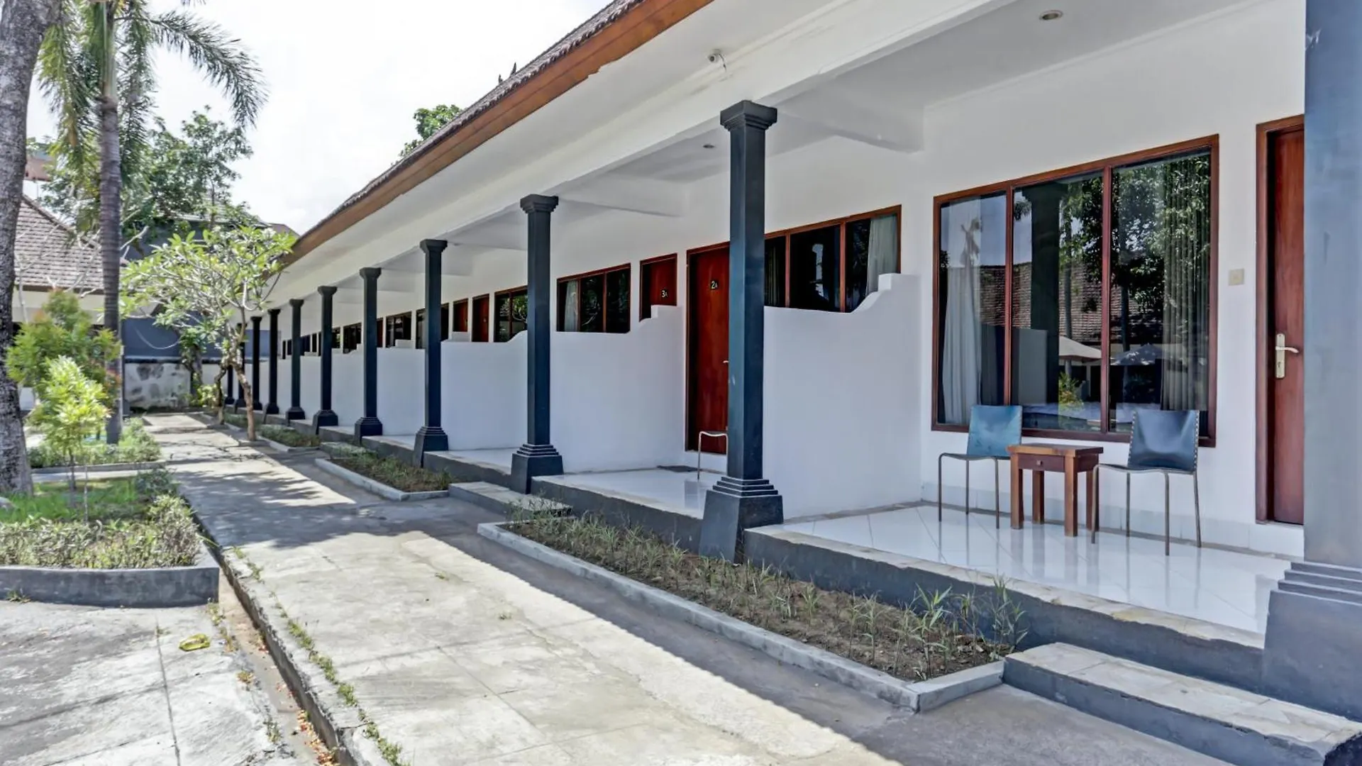 Oyo 90638 Pondok Idas Hotel Legian